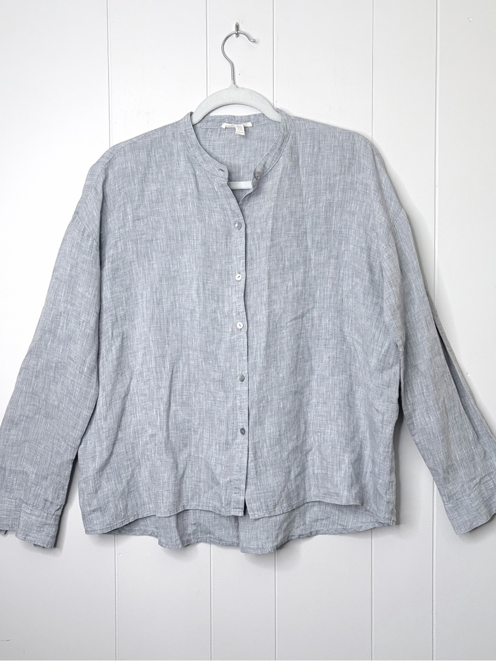 Eileen Fisher Organic Linen Shirt Light Gray Boxy Fit Button Down Lightweight XS